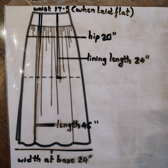 No Boundaries lace maxi skirt in coral blush pink (size XL) - Picture 6 of 8